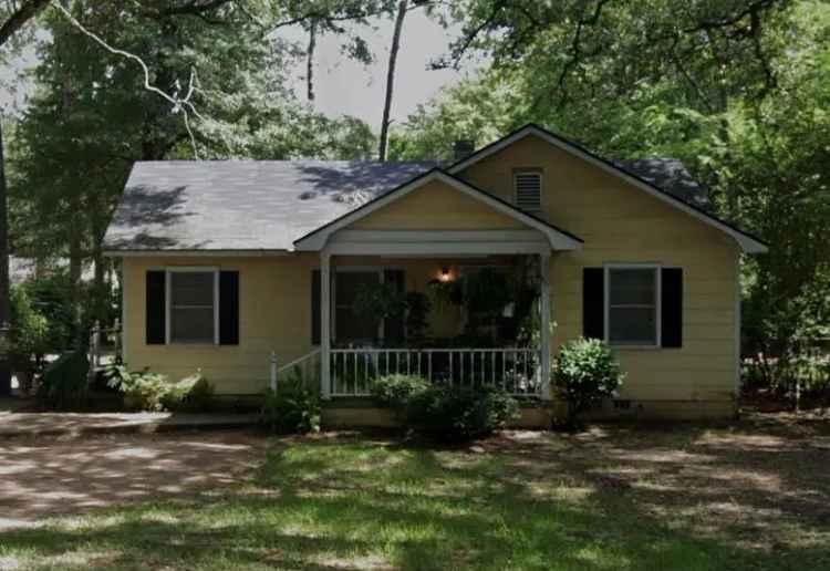 Single-family house For Sale in 1415, West Whitney Avenue, Albany, Georgia