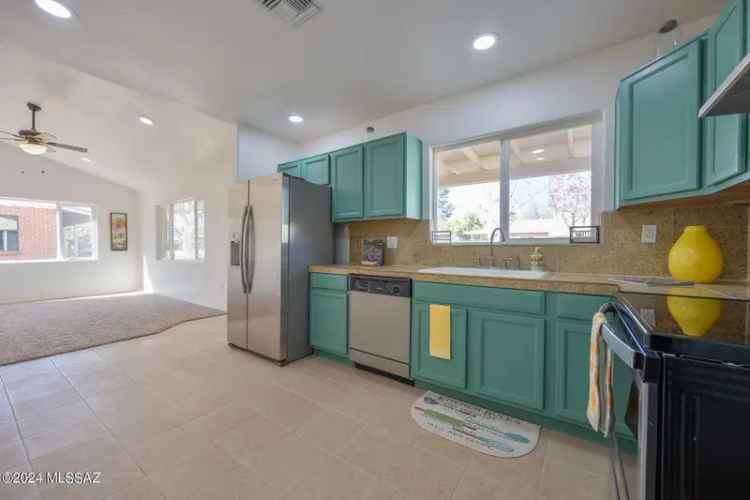 Single-family house For Sale in 1508, North Cloverland Avenue, Tucson, Arizona