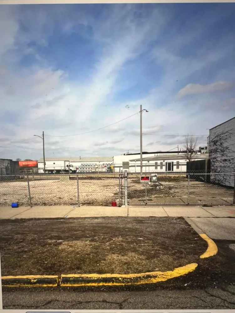 Land For Sale in Hammond, Indiana