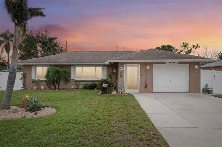 Single-family house For Sale in 832, Pineland Avenue, Venice, Florida