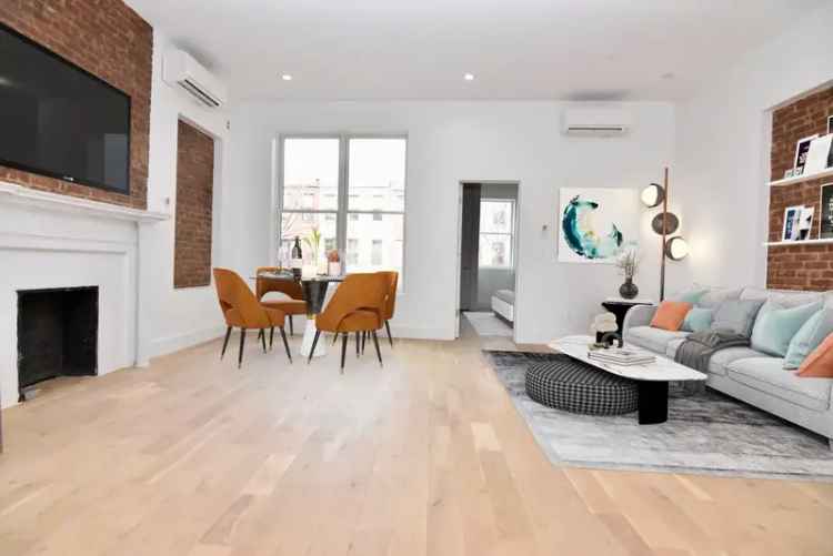 Harlem Apartment Rental: Renovated Brownstone Unit