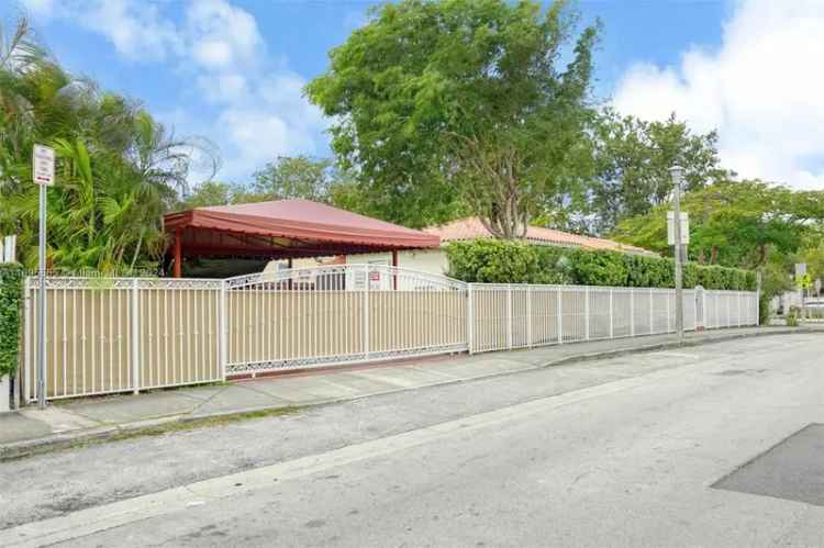 Single-family house For Sale in 1900, Southwest 21st Avenue, Miami, Florida