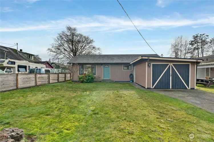 Single-family house For Sale in 1111, West Perry Street, Aberdeen, Washington