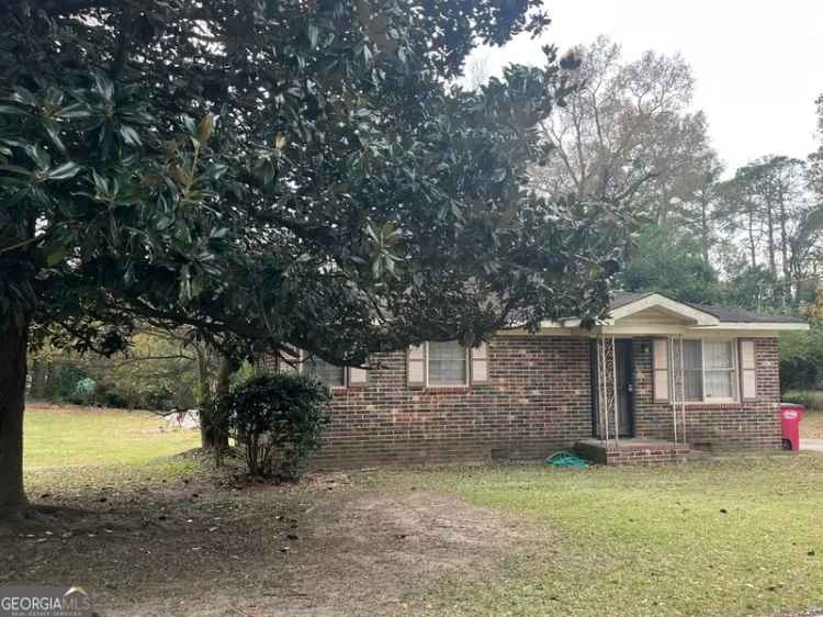 Single-family house For Sale in 2331, East Pine Hill Drive, Macon, Georgia