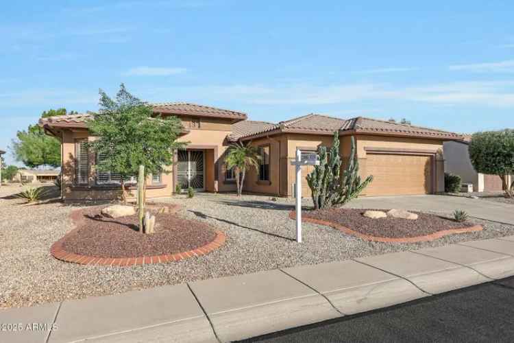 Single-family house For Sale in 19939, North Golden Barrel Drive, Surprise, Arizona