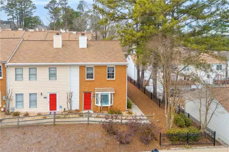 House For Sale in 207, Holcomb Ferry Road, Roswell, Georgia