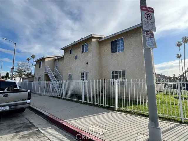 Multi-family house For Sale in Los Angeles, California