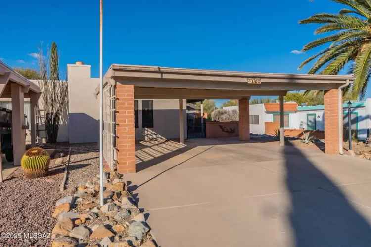 House For Sale in 150, West Calle del Chancero, Green Valley, Arizona