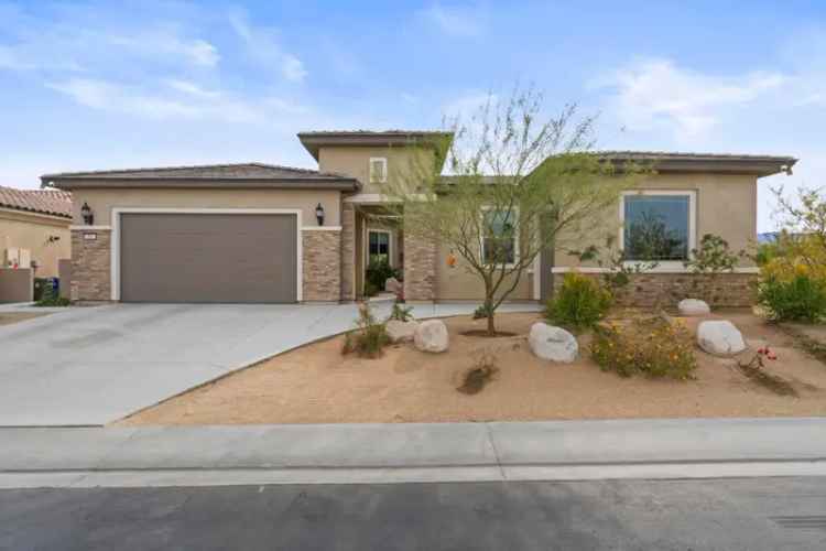 Single-family house For Sale in Rancho Mirage, California