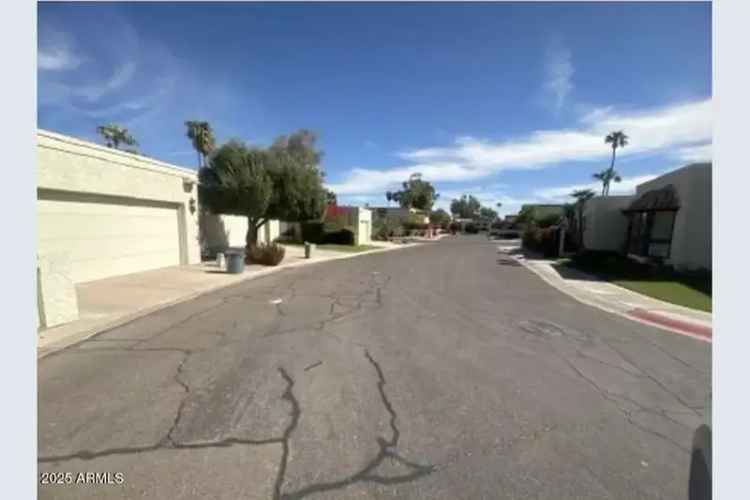 House For Sale in 4727, East Euclid Avenue, Phoenix, Arizona