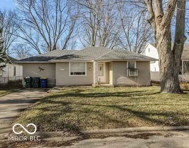 Single-family house For Sale in 2117, North Glenwood Avenue, Muncie, Indiana