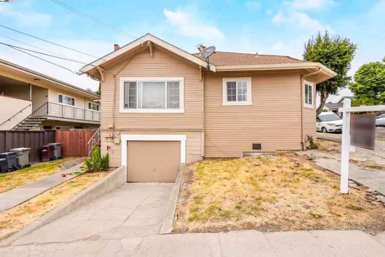 Multi-family house For Sale in 2125, 38th Avenue, Oakland, California