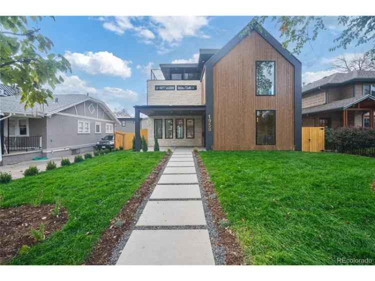 Single-family house For Sale in 1959, South Clarkson Street, Denver, Colorado