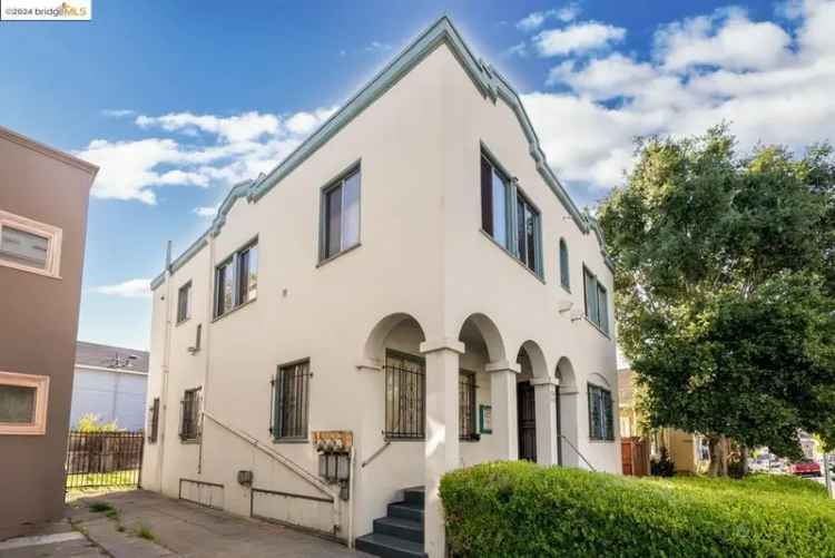 Multi-family house For Sale in 1148, East 15th Street, Oakland, California