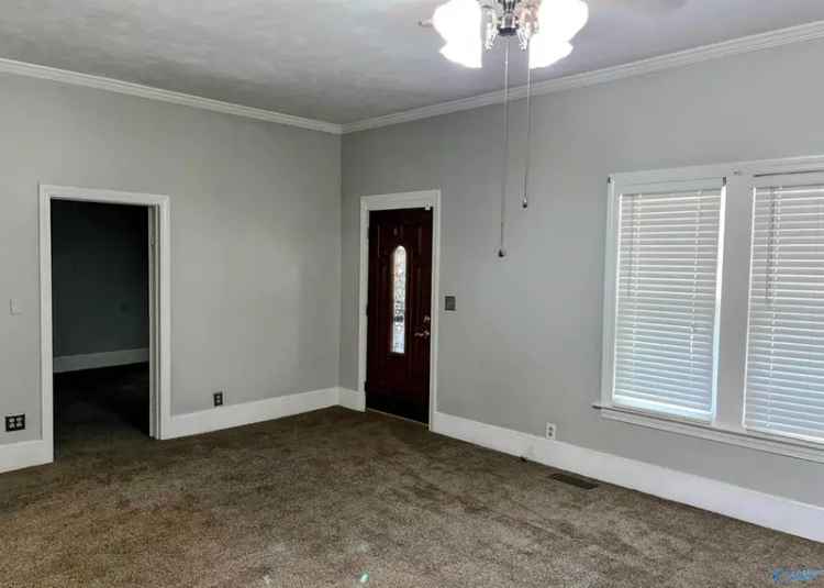 Single-family house For Sale in Huntsville, Alabama