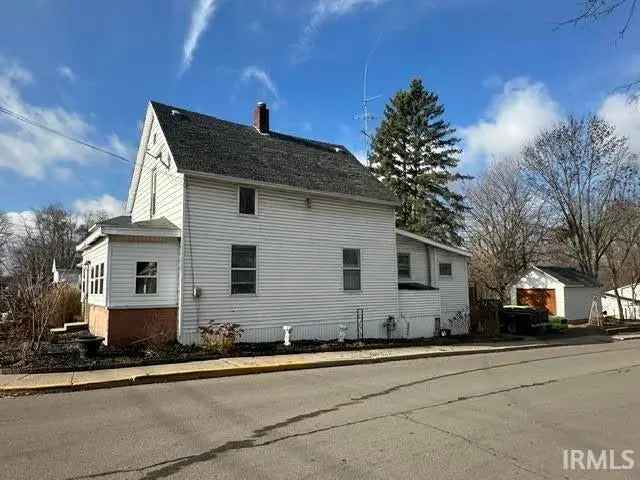 Single-family house For Sale in 521, East Clark Street, Warsaw, Indiana