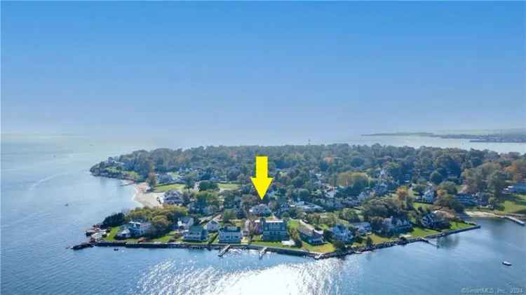 Single-family house For Sale in 75, Sea Beach Drive, Stamford, Connecticut