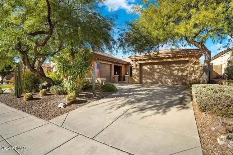 Single-family house For Sale in 42820, North Livingstone Way, Phoenix, Arizona