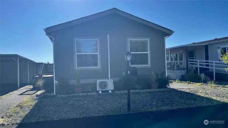 Single-family house For Sale in 243, Ho Hum Lane, Aberdeen, Washington