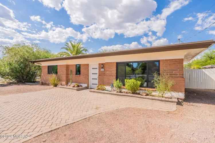 Single-family house For Sale in 3229, East Seneca Street, Tucson, Arizona