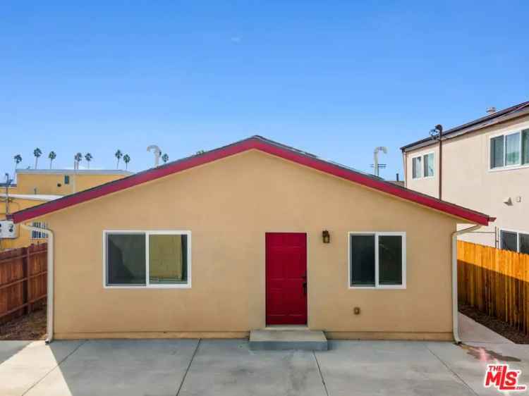 Multi-family house For Sale in 1433, West 253rd Street, Los Angeles, California