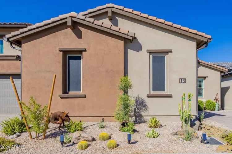 Single-family house For Sale in 38500, North School House Road, Cave Creek, Arizona