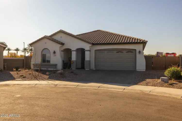 Single-family house For Sale in 3171, West San Cristobal Road, San Tan Valley, Arizona