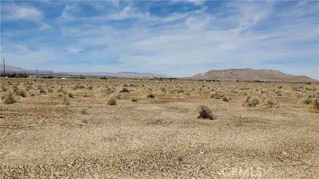 Land For Sale in Rosamond, California