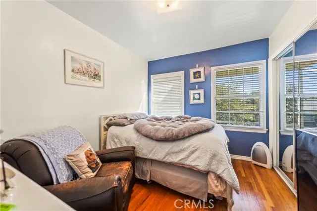 Single-family house For Sale in 8383, Westlawn Avenue, Los Angeles, California