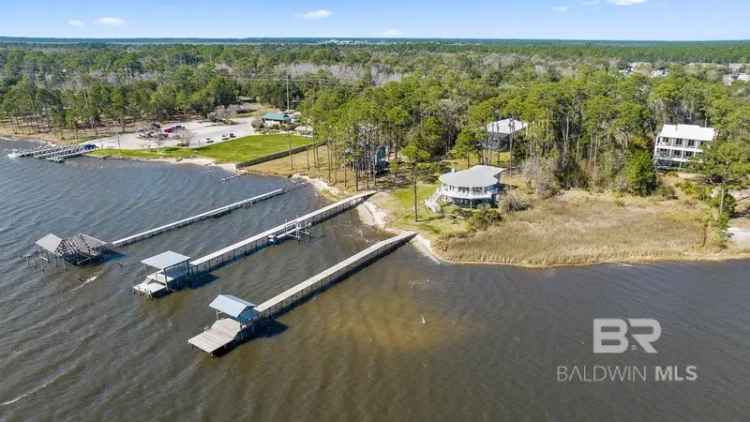 Single-family house For Sale in Gulf Shores, Alabama