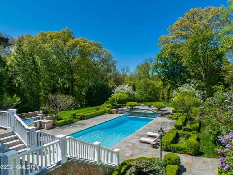 Single-family house For Sale in Greenwich, Connecticut