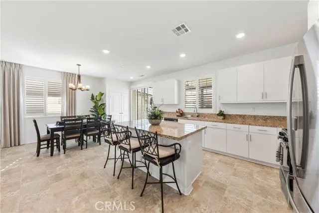 Single-family house For Sale in Menifee, California