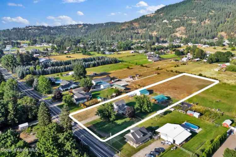 Single-family house For Sale in 5904, North 15th Street, Dalton Gardens, Idaho