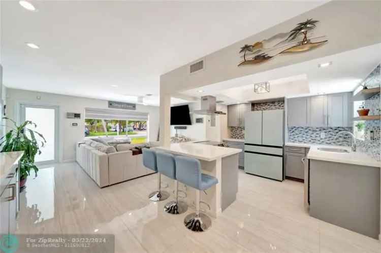 Single-family house For Sale in Fort Lauderdale, Florida