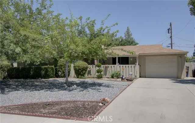 Single-family house For Sale in Bakersfield, California