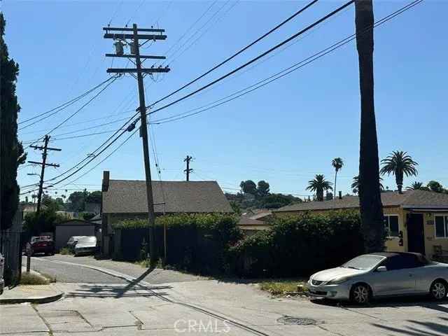 Multi-family house For Sale in 3342, Fithian Avenue, Los Angeles, California