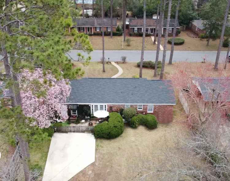 Single-family house For Sale in 2209, Lullwater Road, Albany, Georgia