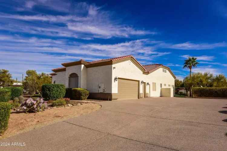 Single-family house For Sale in 30009, North 58th Street, Cave Creek, Arizona