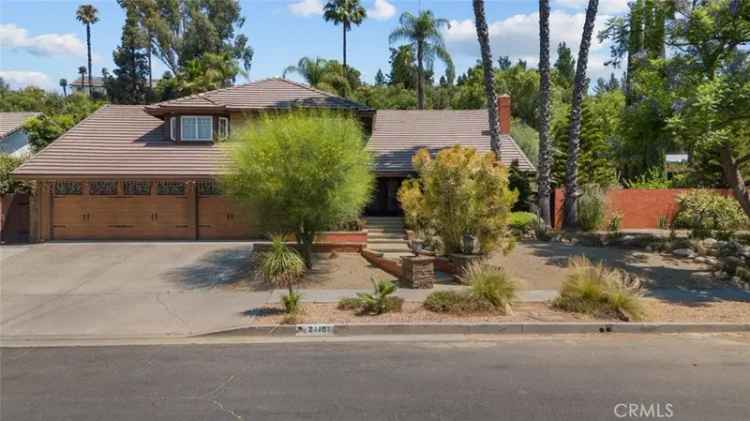 Single-family house For Sale in 21101, Celtic Street, Los Angeles, California