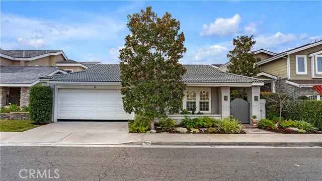 Single-family house For Sale in 6, Mallard, Irvine, California