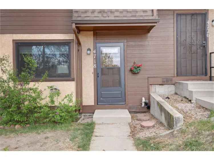 Single-family house For Sale in 4718, North Carefree Circle, Colorado Springs, Colorado