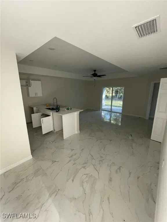 Multi-family house For Sale in Florida