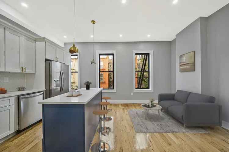 Luxury 2-Bedroom Apartment in Bedford-Stuyvesant