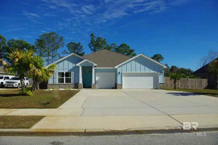 Single-family house For Sale in Gulf Shores, Alabama