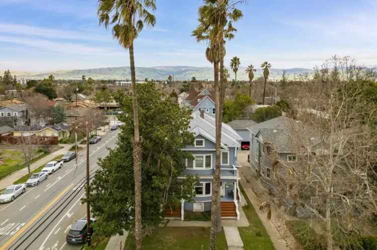 Single-family house For Sale in 496, North 2nd Street, San Jose, California