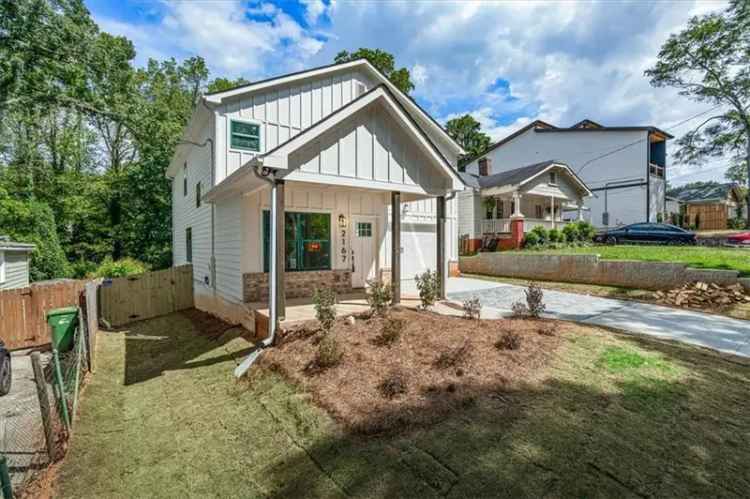 Single-family house For Sale in 2167, Main Street Northwest, Atlanta, Georgia