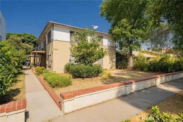 Multi-family house For Sale in 5325, Cleon Avenue, Los Angeles, California