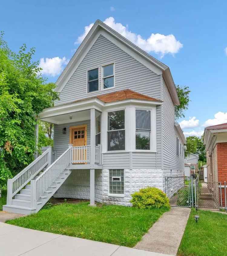 Single-family house For Sale in 8007, South Avalon Avenue, Chicago, Illinois