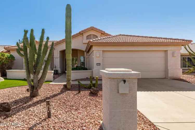 Single-family house For Sale in 15741, West Piccadilly Road, Goodyear, Arizona