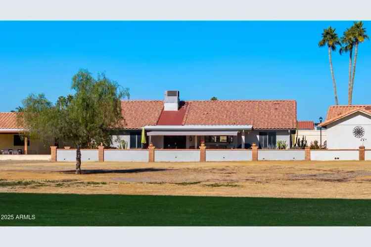 Single-family house For Sale in 1968, East Capri Drive, Mesa, Arizona